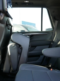 Chevrolet Tahoe Z71 4WD 4dr 2026