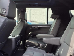 Chevrolet Tahoe RST 4WD 4dr 2026