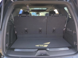 Chevrolet Tahoe Premier 4WD 4dr 2026