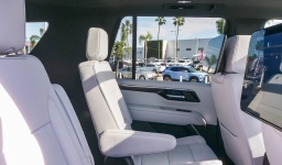 Chevrolet Tahoe Premier 4WD 4dr 2026