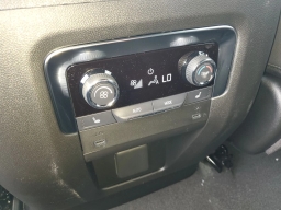 Chevrolet Tahoe Premier 4WD 4dr 2025