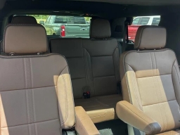 Chevrolet Tahoe High Country 4WD 4dr 2025