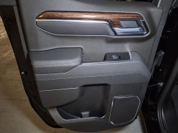 GMC Sierra 1500 SLE 4WD Double Cab 147" 2026