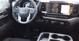 GMC Sierra 1500 SLE 4WD Crew Cab 157" 2026