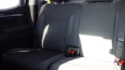 GMC Sierra 1500 SLE 4WD Crew Cab 157" 2026