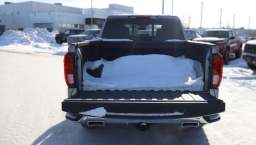 GMC Sierra 1500 SLE 4WD Crew Cab 157" 2026