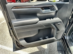 GMC Sierra 1500 Elevation 4WD Crew Cab 147" 2026