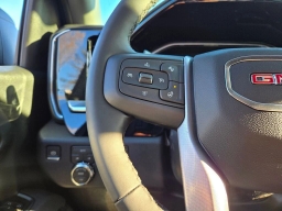 GMC Sierra 1500 Elevation 4WD Crew Cab 147" 2026