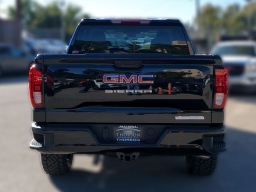 GMC Sierra 1500 Elevation 4WD Crew Cab 147" 2026