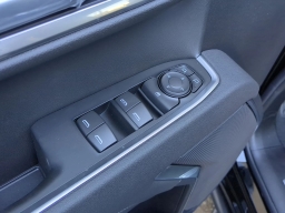 GMC Sierra 1500 Elevation 4WD Crew Cab 147" 2026