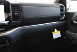 GMC Sierra 1500 Elevation 4WD Crew Cab 147" 2026