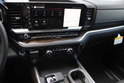 GMC Sierra 1500 Elevation 4WD Crew Cab 147" 2026