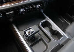 GMC Sierra 1500 Elevation 4WD Crew Cab 147" 2026