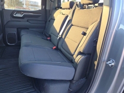 GMC Sierra 1500 Elevation 4WD Crew Cab 147" 2026