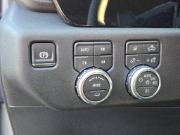 GMC Sierra 1500 Elevation 4WD Crew Cab 147" 2026