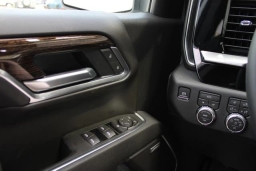 GMC Sierra 1500 Elevation 4WD Crew Cab 147" 2026