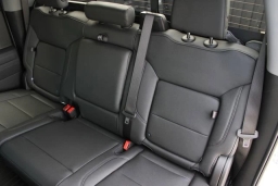 GMC Sierra 1500 Elevation 4WD Crew Cab 147" 2026