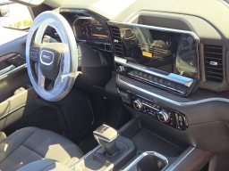 GMC Sierra 1500 SLT 4WD Crew Cab 157" 2026