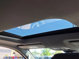 GMC Sierra 1500 SLT 4WD Crew Cab 157" 2026