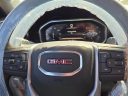 GMC Sierra 1500 SLT 4WD Crew Cab 157" 2026