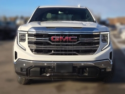 GMC Sierra 1500 SLT 4WD Crew Cab 147" 2025