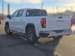 GMC Sierra 1500 SLT 4WD Crew Cab 147" 2025