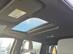 GMC Sierra 1500 SLT 4WD Crew Cab 147" 2025