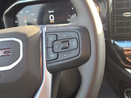 GMC Sierra 1500 SLT 4WD Crew Cab 147" 2025