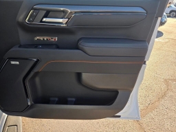 GMC Sierra 1500 AT4 4WD Crew Cab 147" 2026