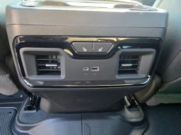 GMC Sierra 1500 AT4 4WD Crew Cab 147" 2026