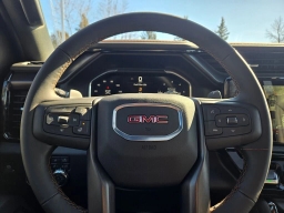 GMC Sierra 1500 AT4 4WD Crew Cab 147" 2026