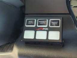 GMC Sierra 1500 AT4 4WD Crew Cab 147" 2025