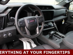 GMC Sierra 1500 AT4 4WD Crew Cab 147" 2026