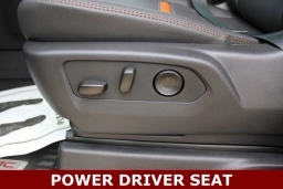 GMC Sierra 1500 AT4 4WD Crew Cab 147" 2026