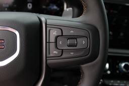 GMC Sierra 1500 AT4 4WD Crew Cab 147" 2026