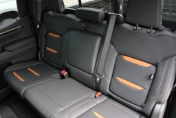 GMC Sierra 1500 AT4 4WD Crew Cab 147" 2026