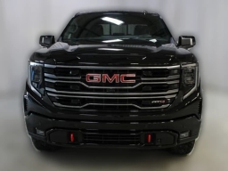 GMC Sierra 1500 AT4 4WD Crew Cab 147" 2026
