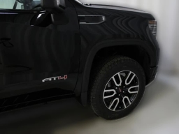 GMC Sierra 1500 AT4 4WD Crew Cab 147" 2026