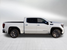 GMC Sierra 1500 Denali 4WD Crew Cab 147" 2026