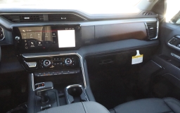 GMC Sierra 1500 Denali 4WD Crew Cab 147" 2026