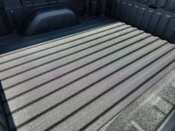 GMC Sierra 1500 Denali 4WD Crew Cab 147" 2026