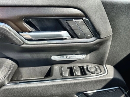 GMC Sierra 1500 Denali 4WD Crew Cab 147" 2026