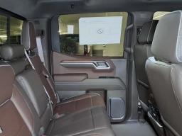 GMC Sierra 1500 Denali 4WD Crew Cab 147" 2026