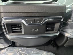 GMC Sierra 1500 Denali 4WD Crew Cab 157" 2026