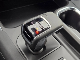 GMC Sierra 1500 Denali 4WD Crew Cab 157" 2026