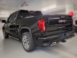 GMC Sierra 1500 Denali 4WD Crew Cab 157" 2026