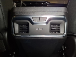 GMC Sierra 1500 Denali 4WD Crew Cab 157" 2026