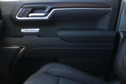 GMC Sierra 1500 Denali 4WD Crew Cab 147" 2026