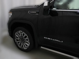 GMC Sierra 1500 Denali Ultimate 4WD Crew Cab 147" 2026