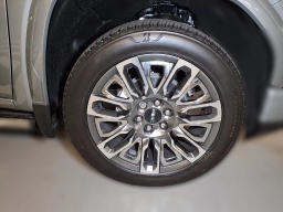 GMC Sierra 1500 Denali Ultimate 4WD Crew Cab 147" 2026